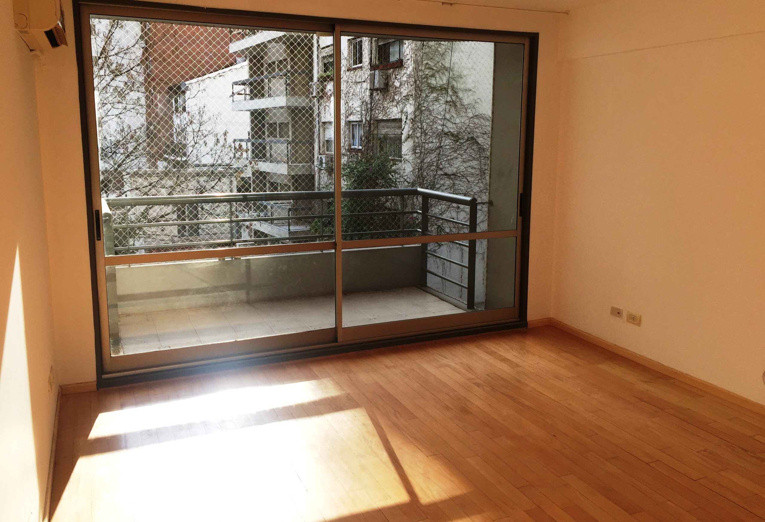 ALQUILER RECOLETA Impecable¡ 3amb c/fte 2 baños Cocina office