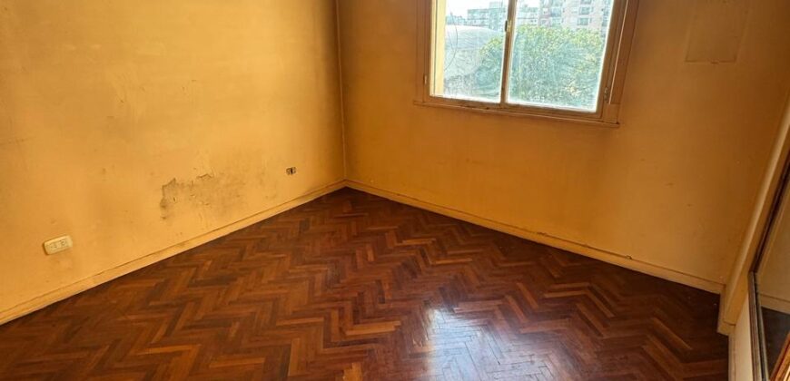 Hermoso piso 3  amb  al frente de 103m2 + baulera a reciclar